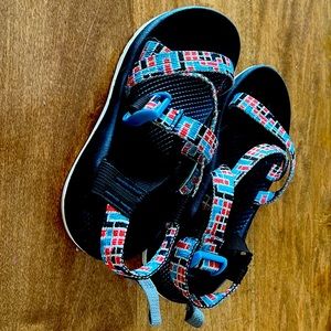 Child size 5 Chaco sandals